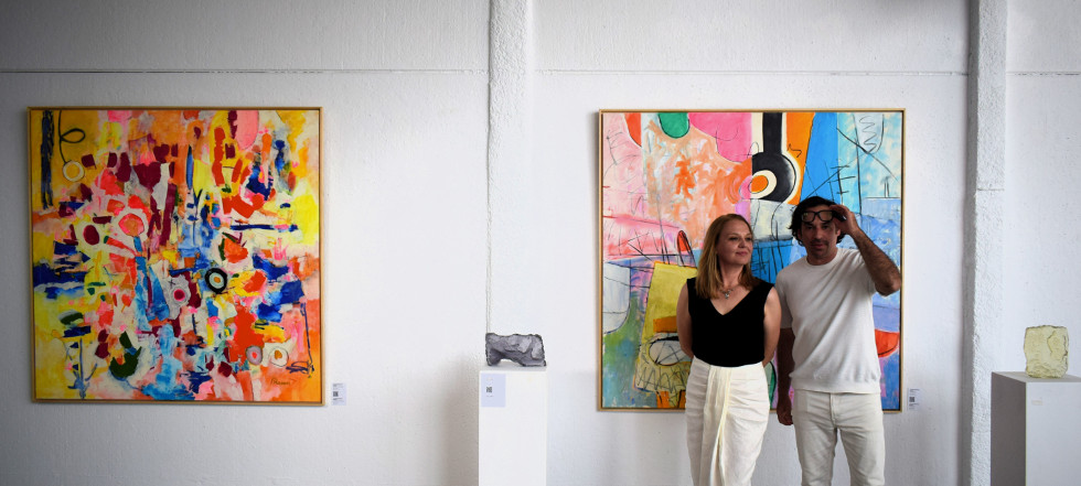 exposición miradas Marbella Metamorphose Gallery
